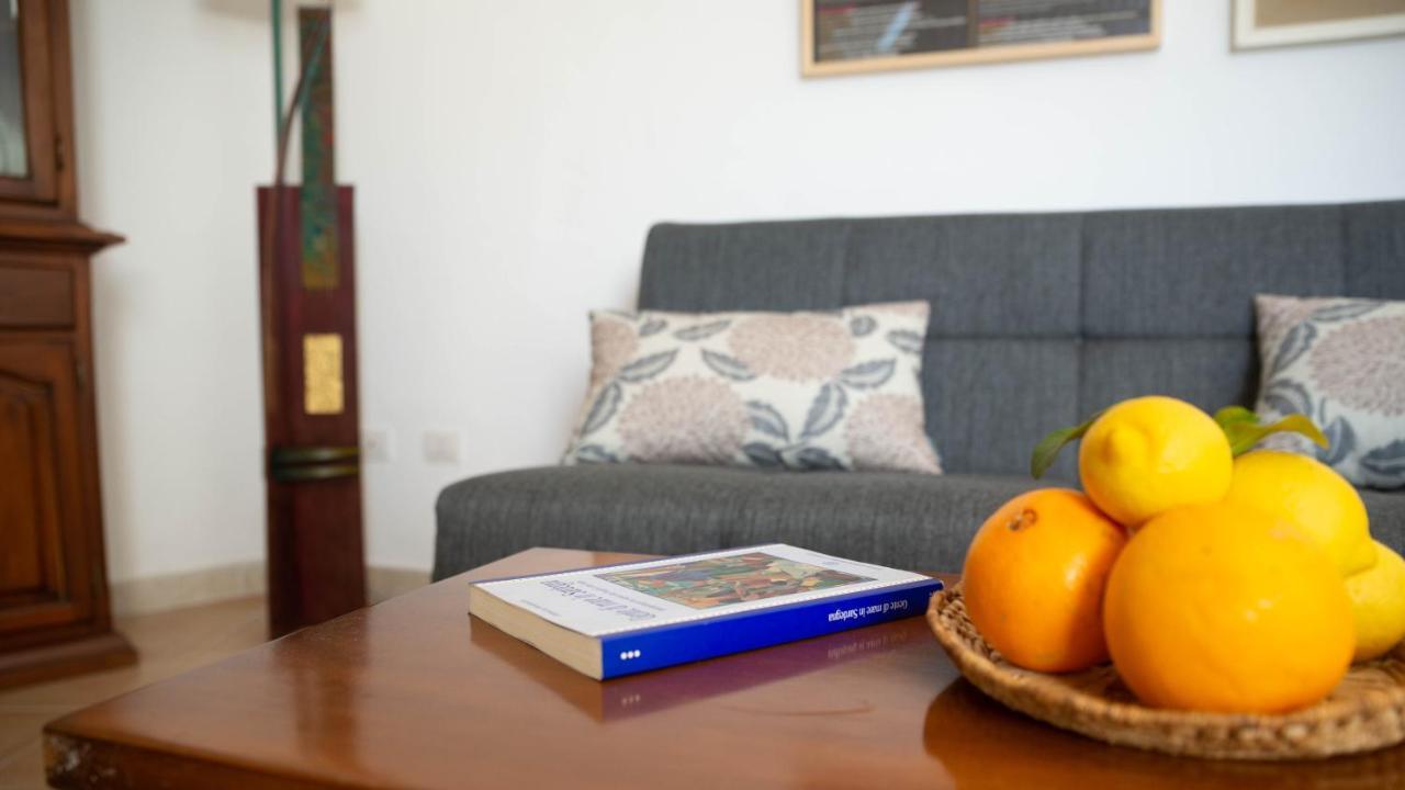 Appartamenti Melograno E Fico Loculi Exterior foto